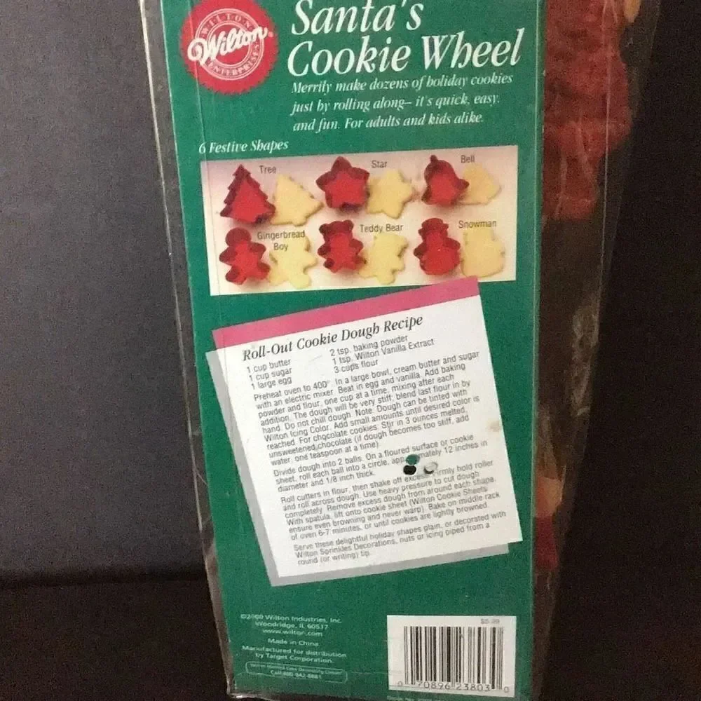 Cookie cutter Vintage Wilton wheel, Christmas cookie cutter